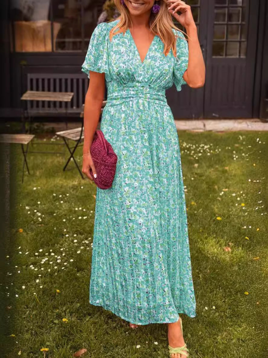 Elina – Flowing Floral Maxi Dress